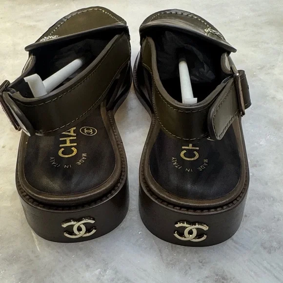 CHANEL Dark Brown Slingback Loafers - Picture 4 of 6